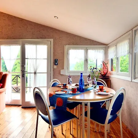 Cozy Holiday Home In La Roche-En-Ardenne Near Forest 別荘 *