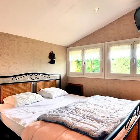 Cozy Holiday Home In La Roche-En-Ardenne Near Forest ラ・ロシュ・アン・アルデンヌ