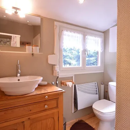 Cozy Holiday Home In La Roche-En-Ardenne Near Forest *