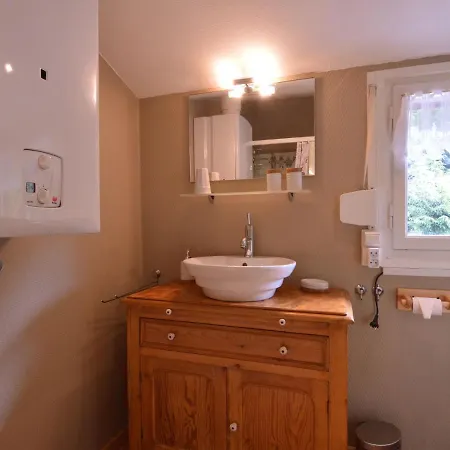 Cozy Holiday Home In La Roche-En-Ardenne Near Forest ラ・ロシュ・アン・アルデンヌ